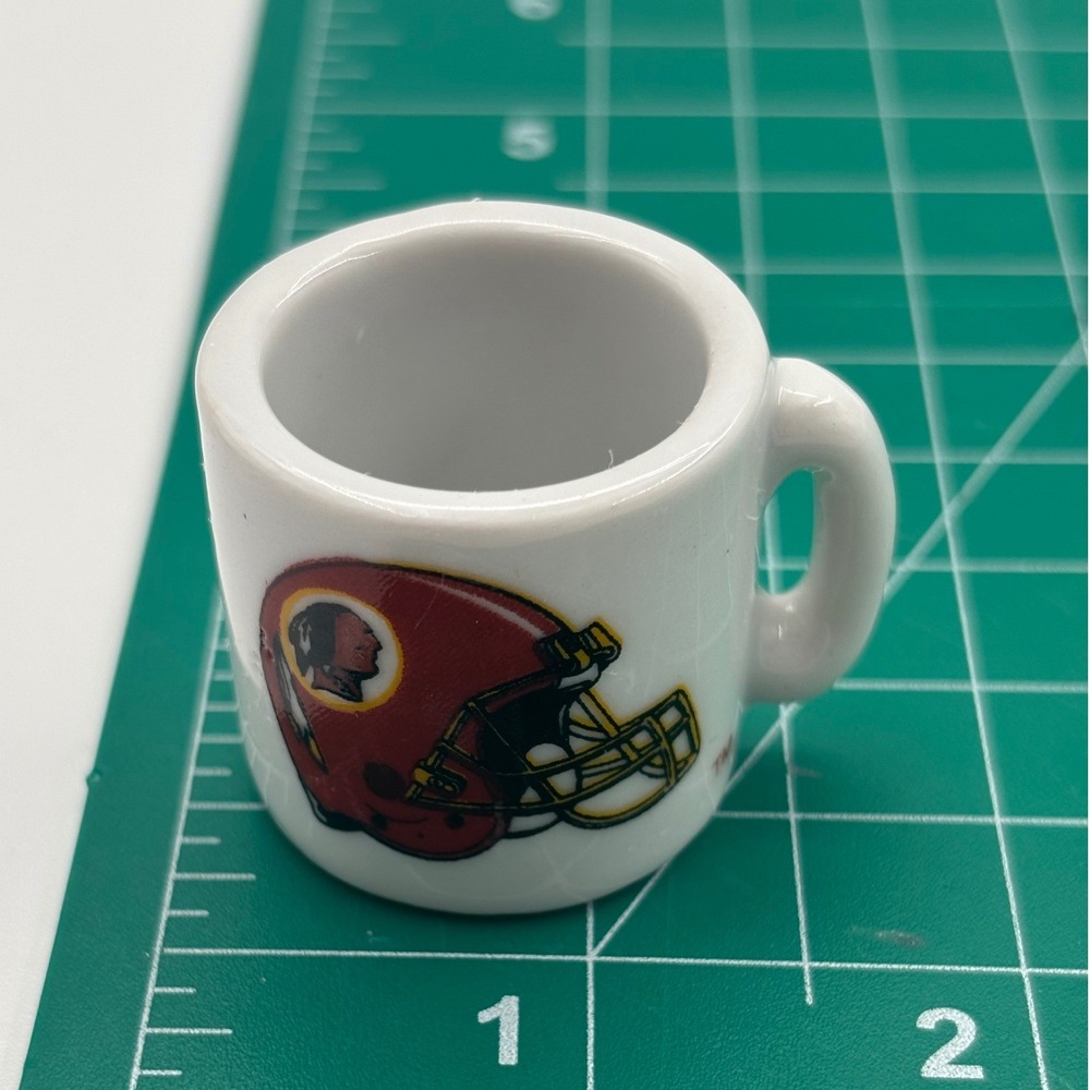 NFL WASHINGTON REDSKINS Miniature Mug Vintage Collectible‎ Ceramic 1.25Inch